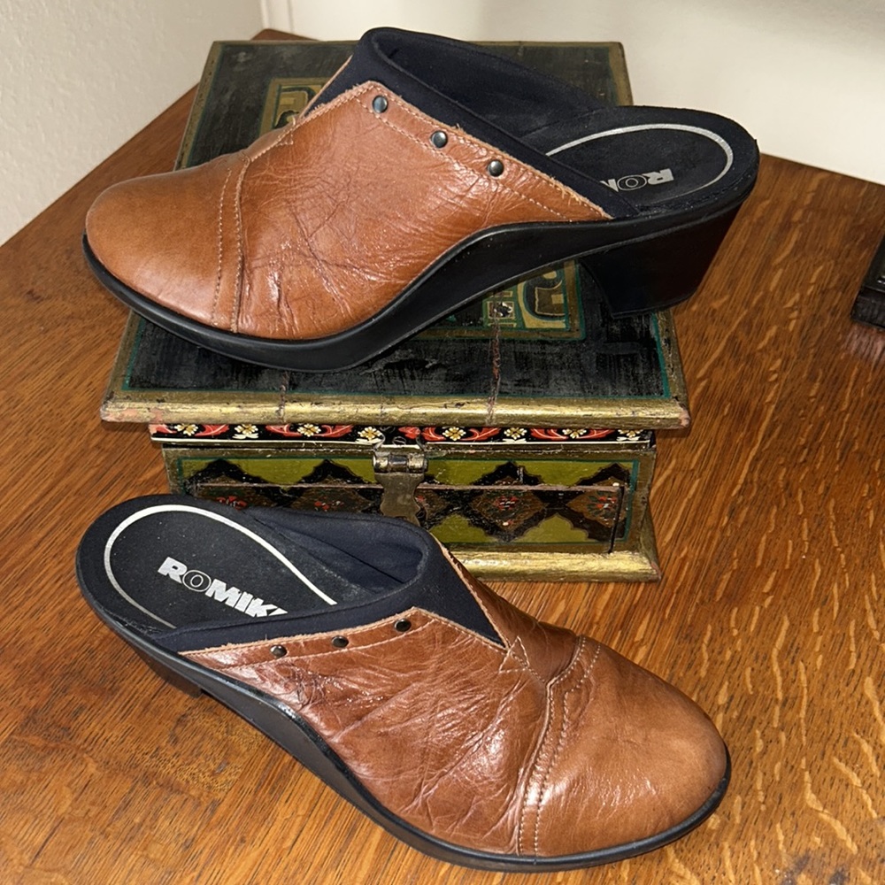 Romika Mokassetta Leather Mules